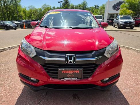 Used 2017 Honda HR-V EX image 8