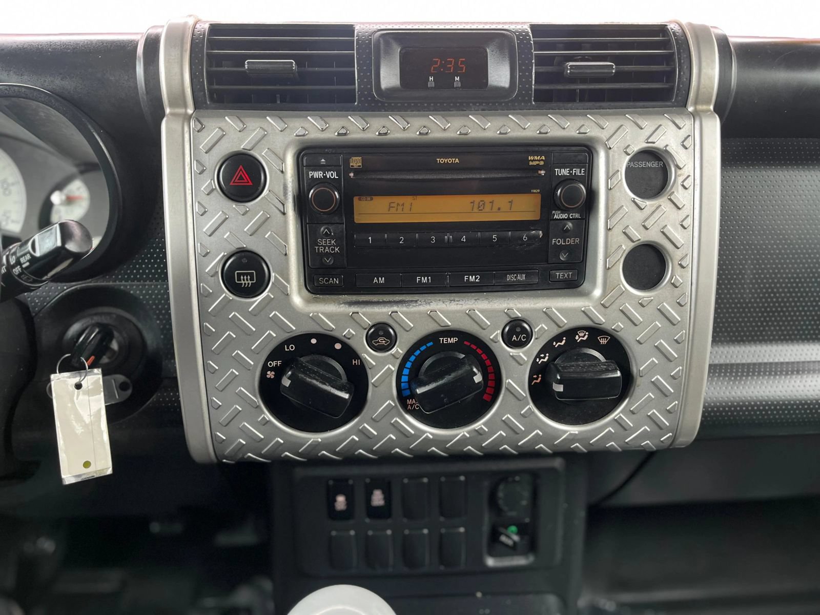 Used 2010 Toyota FJ Cruiser 4WD image 17