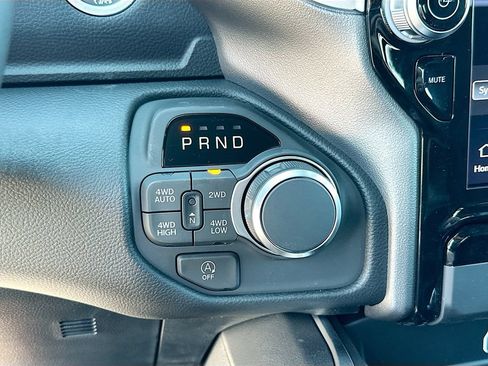 New 2026 RAM 1500 Big Horn AWD/4WD image 22