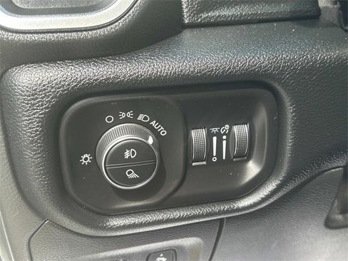 Used 2022 RAM 1500 Laramie image 21