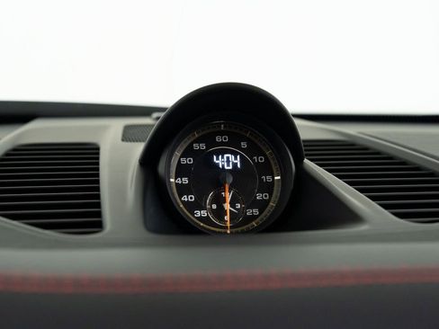 Used 2018 Porsche 911 GT2 RS image 26