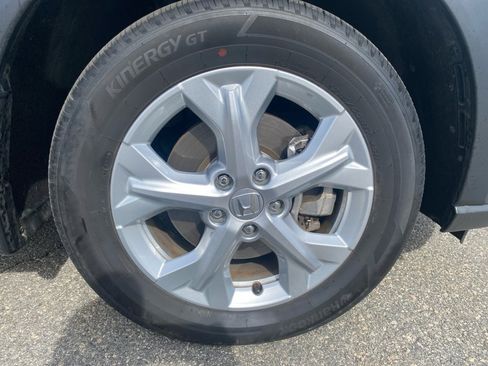 Certified 2025 Honda HR-V LX image 29