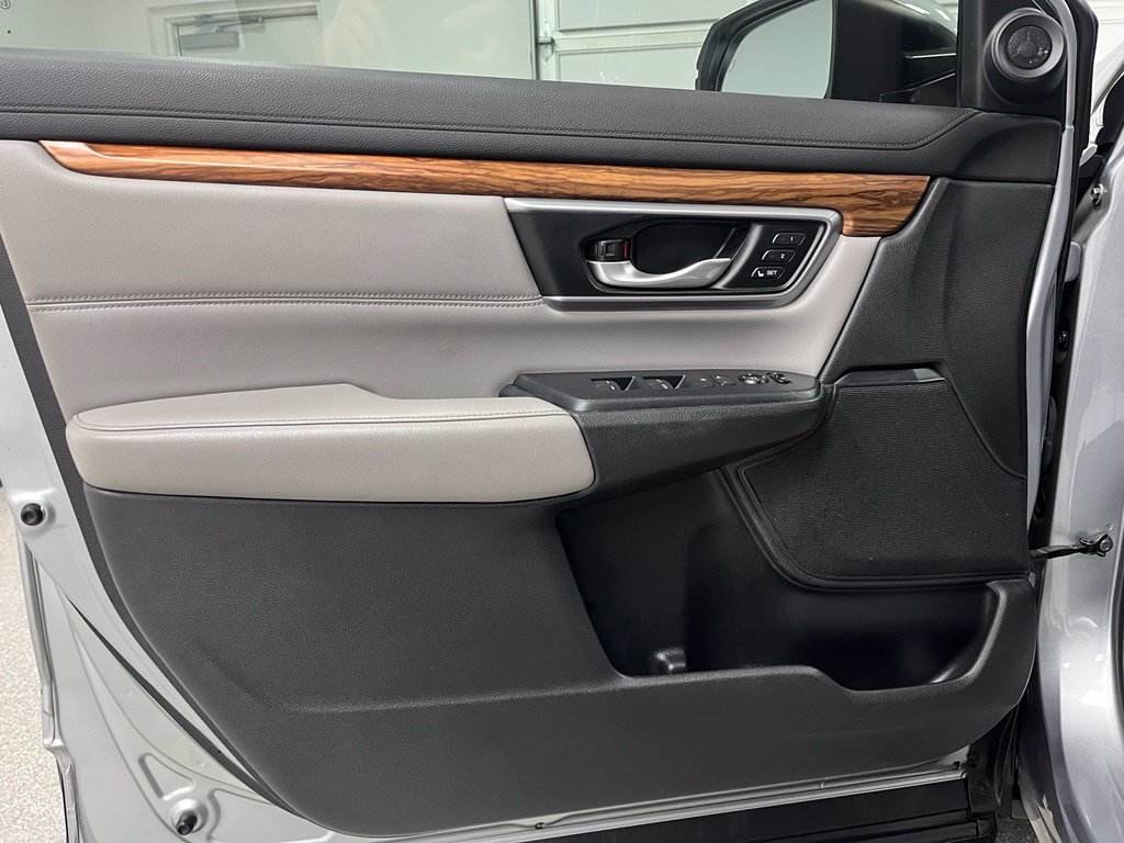 Used 2017 Honda CR-V EX-L image 20