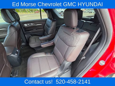 Used 2025 Ford Explorer Platinum w/ Ultimate Package AWD/4WD image 13