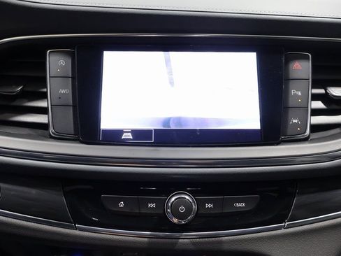 Used 2024 Buick Enclave Essence w/ Experience Buick Package image 33