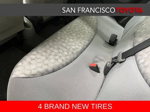 Used 2000 Toyota Echo Sedan FWD image 14