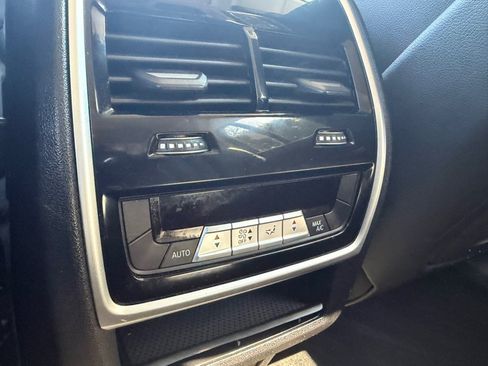 Used 2019 BMW X7 xDrive50i AWD/4WD image 35