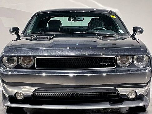 Used 2013 Dodge Challenger SRT8 w/ Harman Kardon Audio Group RWD image 14