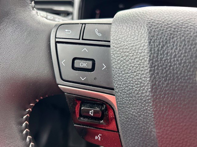 Used 2026 Toyota Camry SE FWD image 19