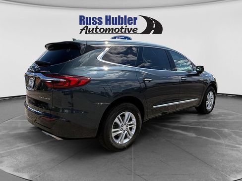 Used 2018 Buick Enclave Essence w/ Trailering Package FWD image 7