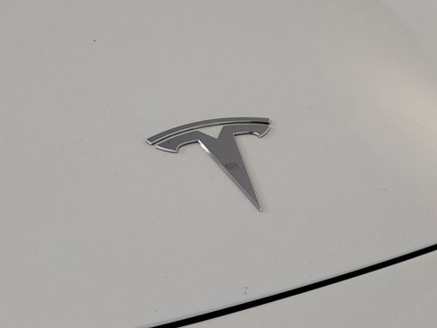 Used 2021 Tesla Model 3 Standard Range Plus RWD image 8