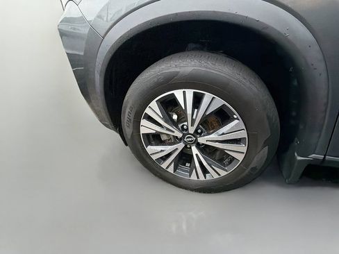 Used 2023 Nissan Rogue SV w/ SV Premium B Package AWD/4WD image 9