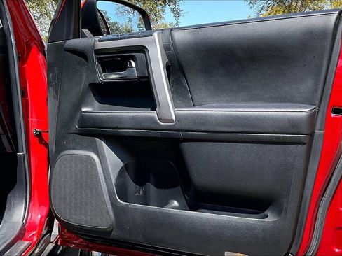 Used 2021 Toyota 4Runner SR5 Premium w/ Moonroof Package image 28