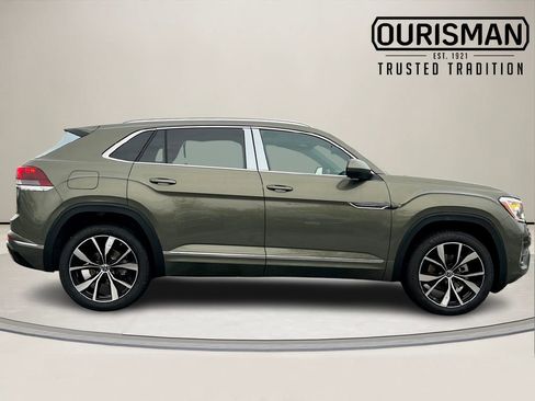 New 2026 Volkswagen Atlas Cross Sport SEL Premium R-Line AWD/4WD image 2