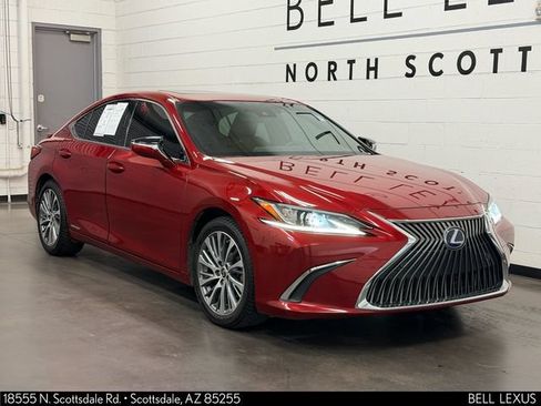 Used 2019 Lexus ES 300h w/ Premium Package FWD image 2