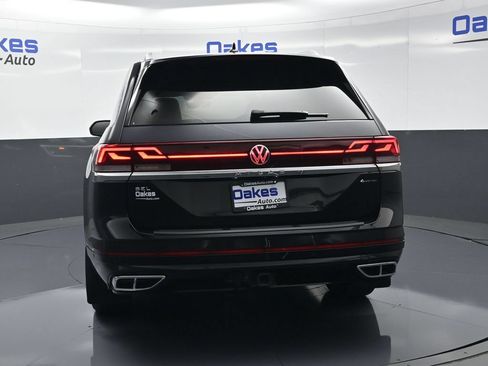 Used 2024 Volkswagen Atlas SEL Premium R-Line AWD/4WD image 7