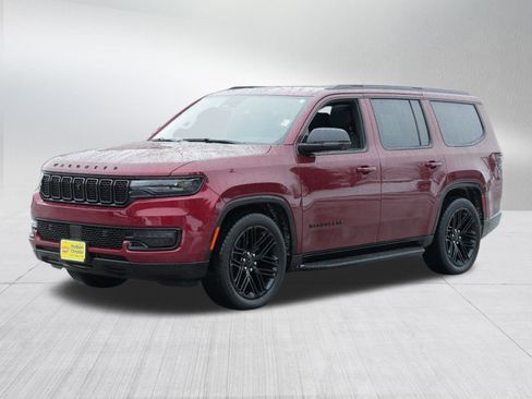 Certified 2024 Jeep Wagoneer Series II w/ Convenience Group I image 3