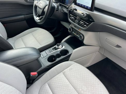 Used 2024 Ford Escape Active FWD image 19