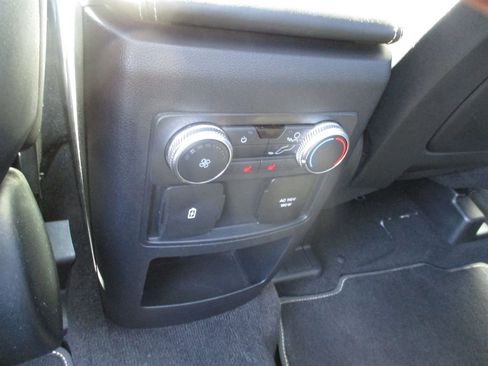 Used 2020 Ford Explorer ST w/ ST Street Pack image 11