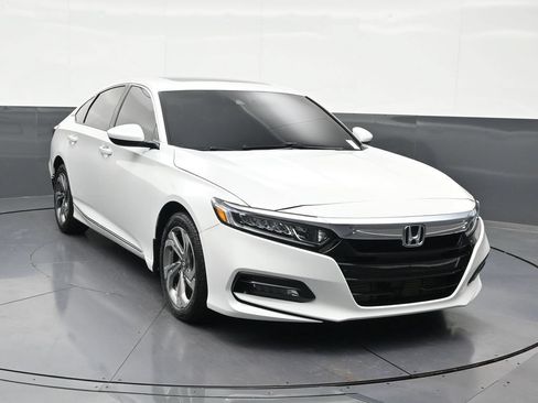 Used 2020 Honda Accord EX image 7