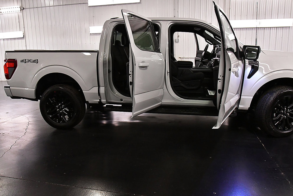 New 2026 Ford F150 XLT w/ Equipment Group 302A MID AWD/4WD image 32