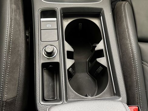 Used 2020 Audi Q3 2.0T Premium Plus w/ Premium Plus Package image 23