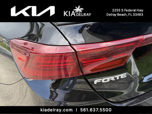 Used 2023 Kia Forte GT-Line FWD image 7