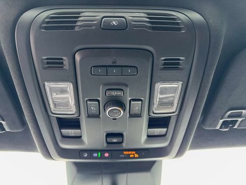 Used 2023 Cadillac Escalade Sport Platinum w/ LPO, ONYX Package image 24