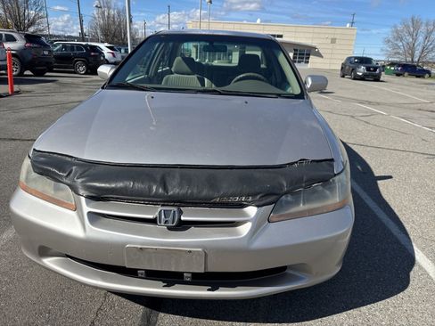 Used 1998 Honda Accord LX image 2