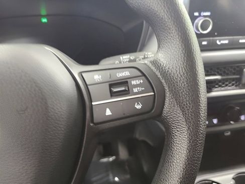 Used 2023 Honda HR-V LX image 26