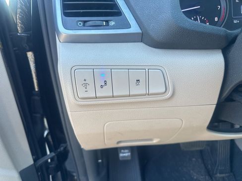 Used 2017 Hyundai Tucson SE Plus image 17