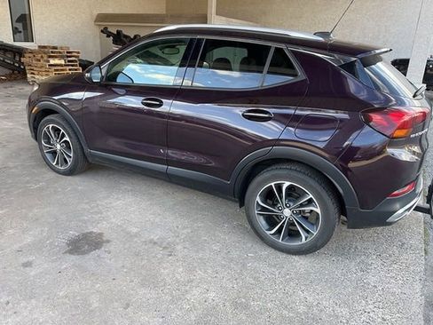 Used 2020 Buick Encore GX Essence image 14