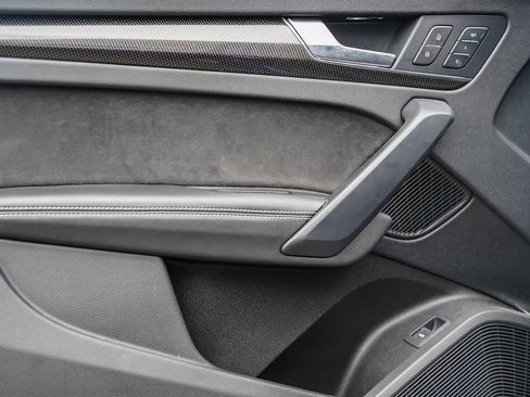 Used 2022 Audi SQ5 Premium Plus image 19