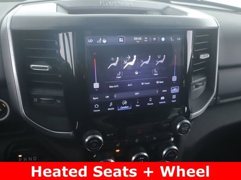 Used 2022 RAM 1500 Big Horn AWD/4WD image 4