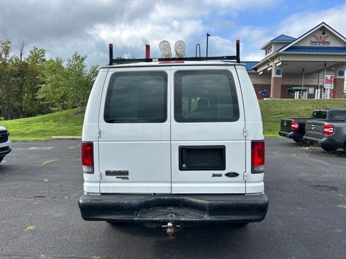 Used 2014 Ford E-250 and Econoline 250 RWD image 6