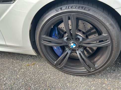 Used 2017 BMW M6 Coupe RWD image 24