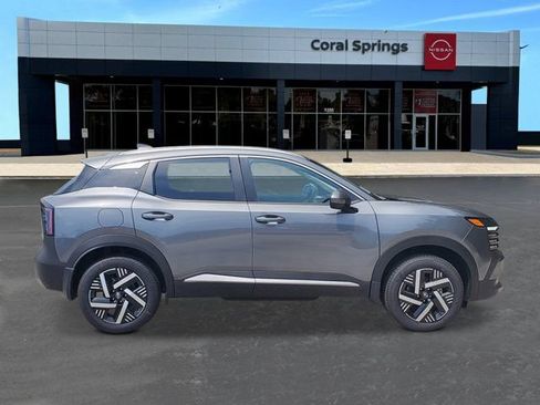 New 2026 Nissan Kicks SV w/ SV Premium Package FWD image 6