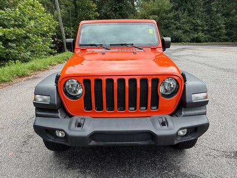 Used 2023 Jeep Wrangler Unlimited Sport AWD/4WD image 3