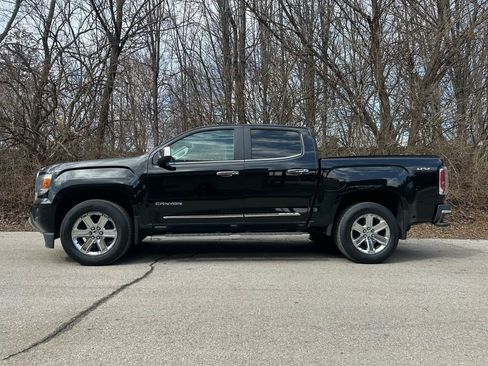 Used 2016 GMC Canyon SLT w/ Driver Alert Package image 6