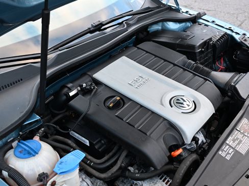 Used 2007 Volkswagen Eos 2.0T image 30