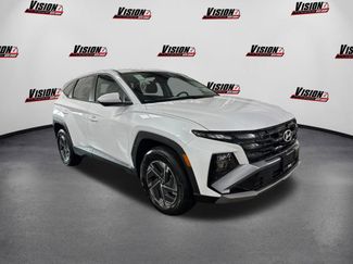 New 2026 Hyundai Tucson Blue SE w/ Tow & Go Package video 3