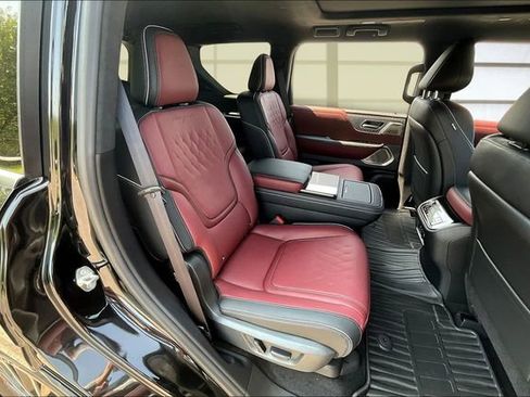 New 2026 INFINITI QX80 Autograph w/ Premium Cargo Package AWD/4WD image 27
