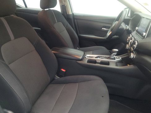 Used 2024 Nissan Sentra SV FWD image 21