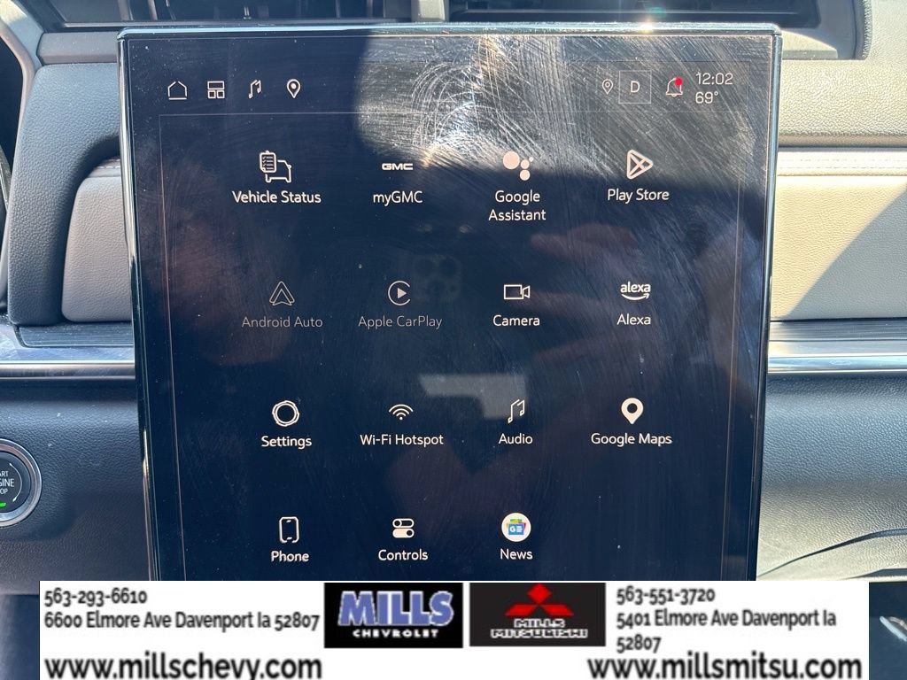 Used 2025 GMC Terrain Elevation w/ Technology Package II AWD/4WD image 17