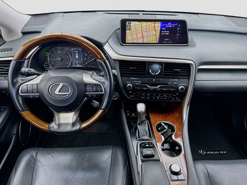 Used 2018 Lexus RX 350L FWD image 15