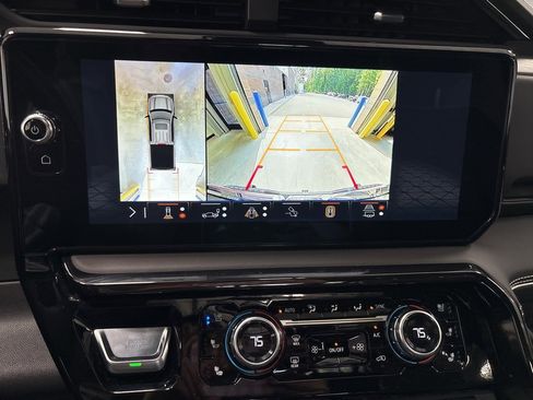 Used 2024 GMC Sierra 1500 AT4X image 53