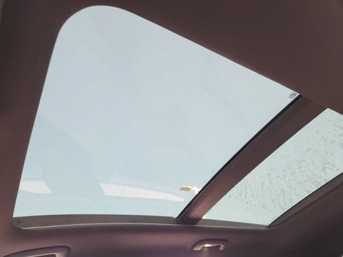 Certified 2025 Hyundai Tucson Limited FWD image 18