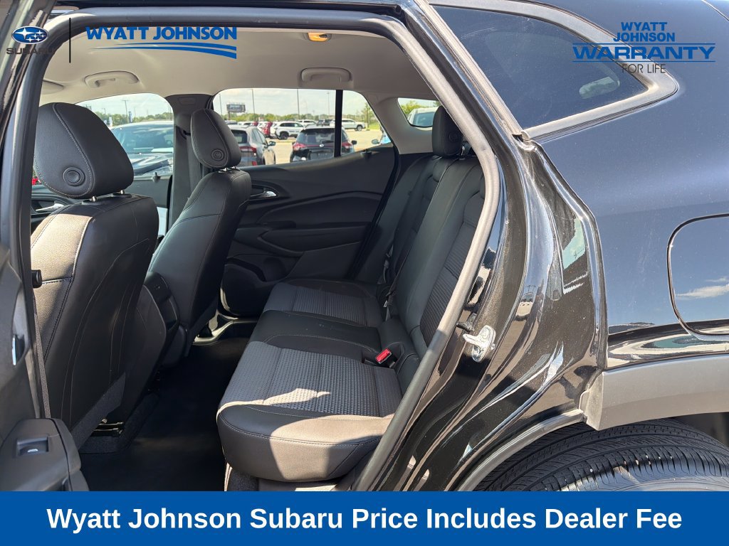 Used 2024 Chevrolet Trax LT FWD image 31