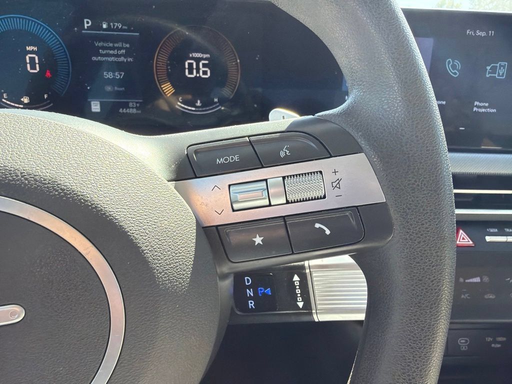 Used 2025 Hyundai Sonata SEL FWD image 13