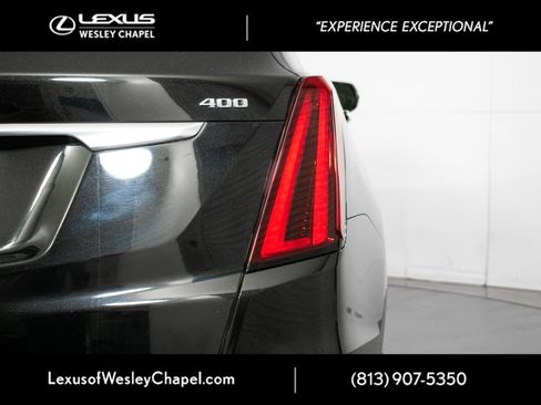 Used 2022 Cadillac XT5 Premium Luxury w/ Platinum Package image 8